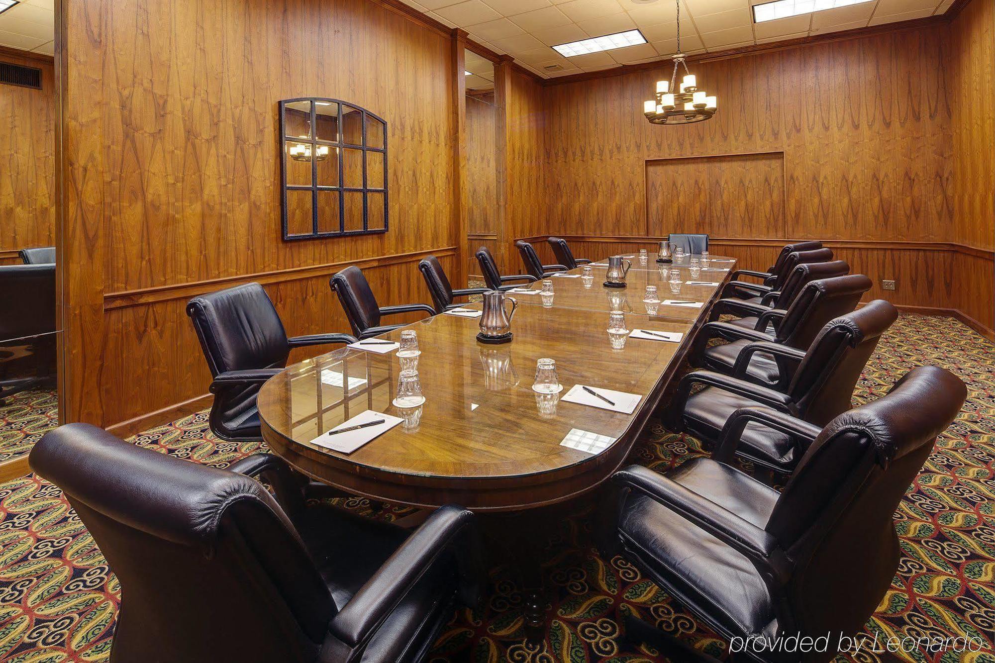 Historic Whispering Woods Hotel & Conference Center Olive Branch Negocio foto